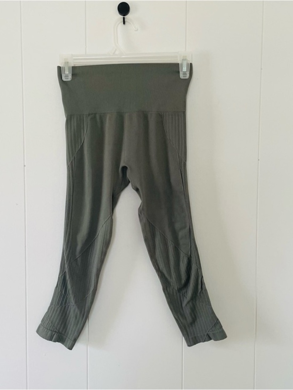 Savvy Olive Green High-Waist Kids Leggings